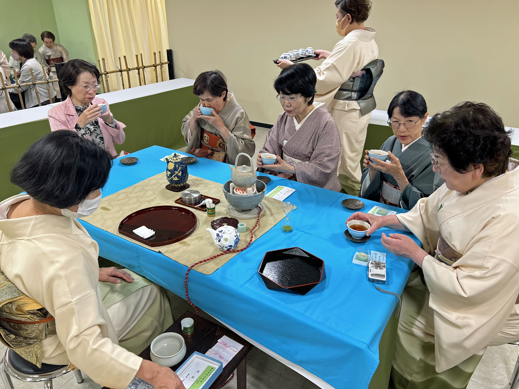 和紅茶席 丸盆点前