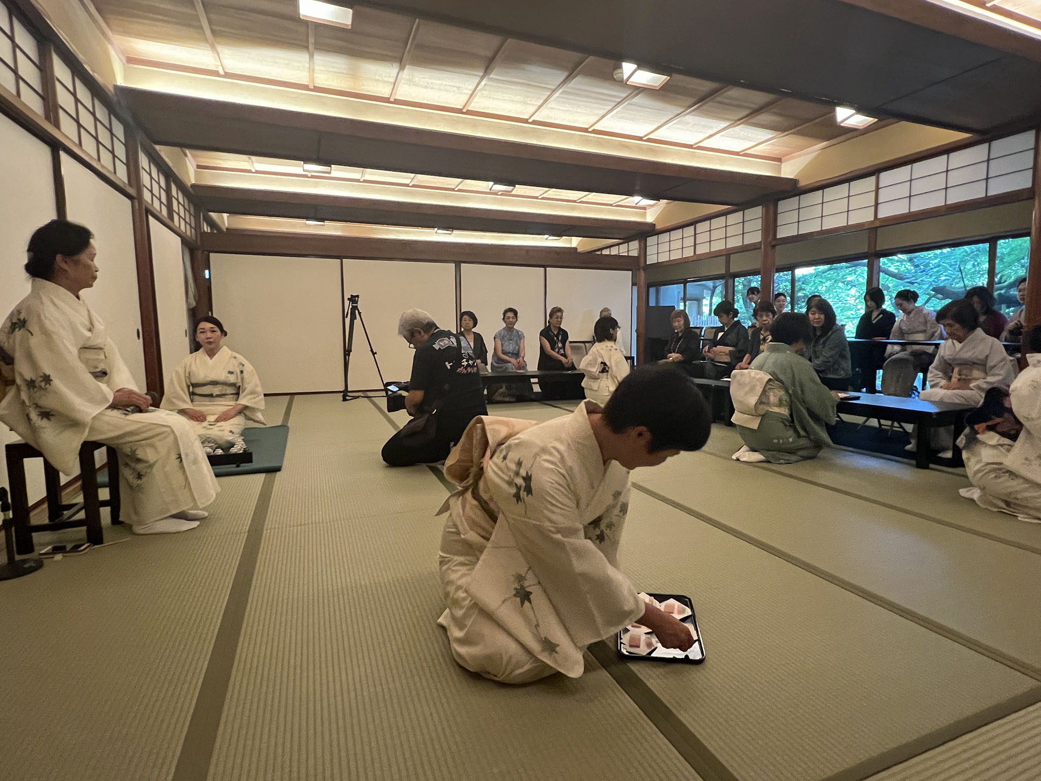 葵の間 玉露席 別角度